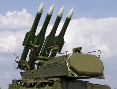 Πήραν «φόρα» οι Ρώσοι μετά τα S-400 και τώρα προσφέρουν Buk-M2E και Tor-M3 στην Ινδία